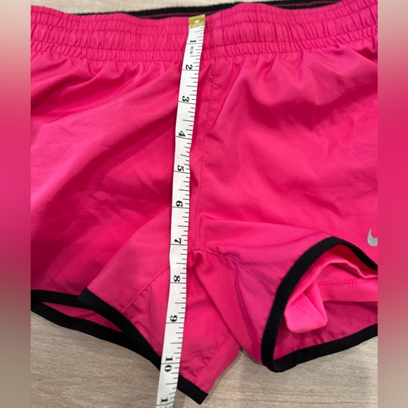 Nike Woman’s Dri Fit Running Shorts Barbie Pink Size XS - Picture 8 of 12